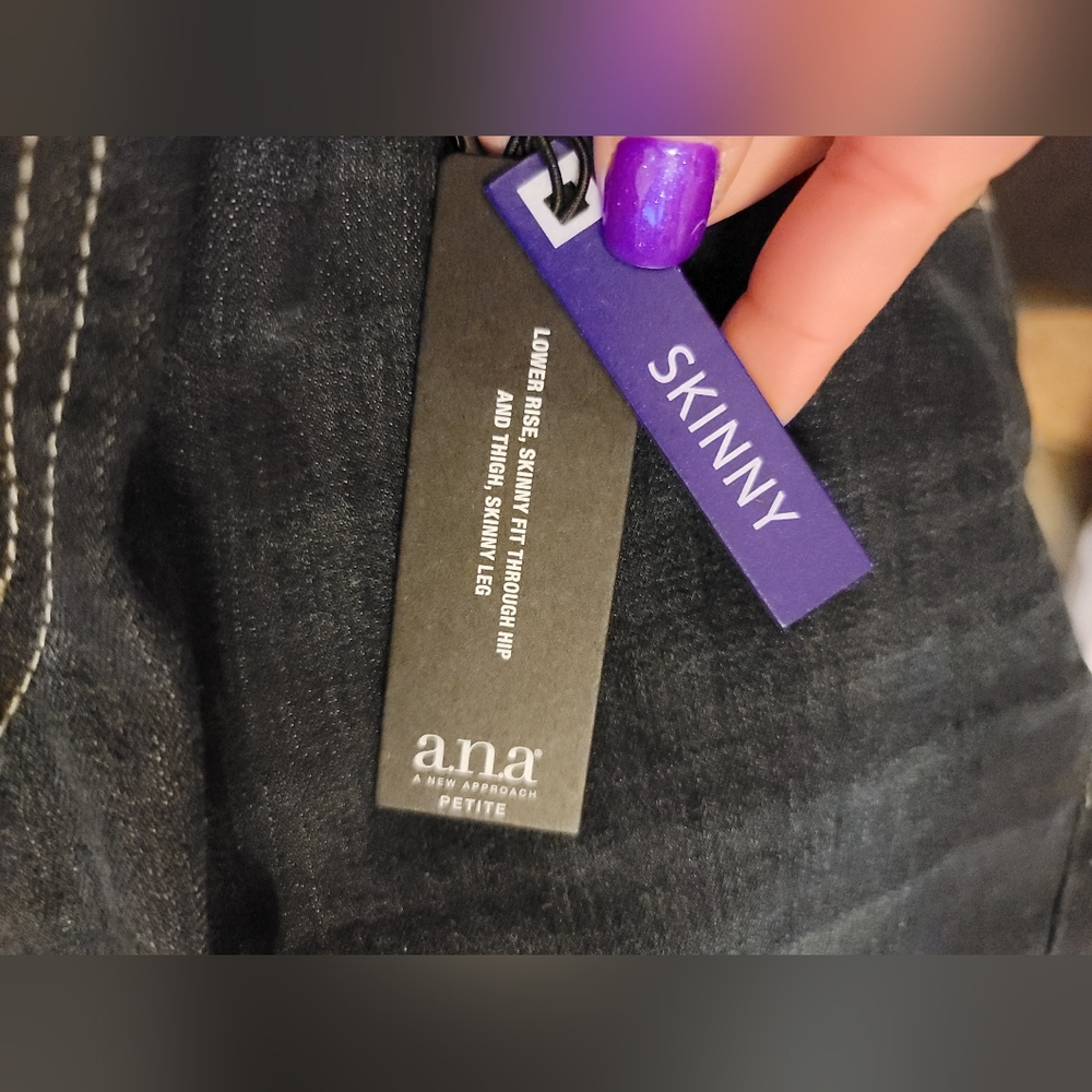 a.n.a Jeans - Picture 9 of 10